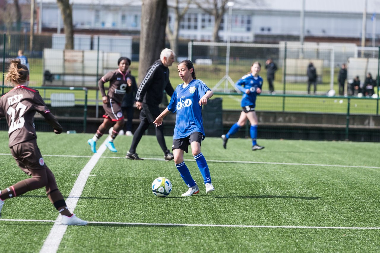 Bild 175 - wBJ Turnier HSV - St. Pauli - B.Moenchengladbach - Alst.Langenhorn